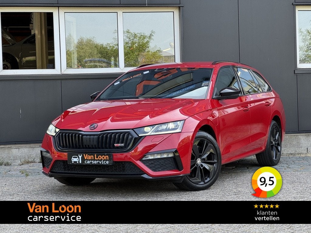 Skoda Octavia Combi RS iV/Camera/HeadUp/StoelVerwarming/SOH8, Auto's, Automaat, Gebruikt, 4 cilinders, Hybride Elektrisch/Benzine