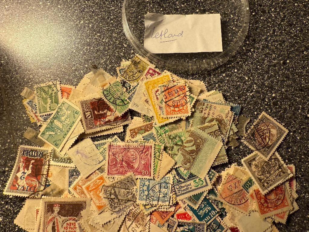 Postzegelverzameling, Postzegels en Munten, Postzegels | Volle albums en Verzamelingen, Ophalen of Verzenden, Nederland en Buitenland