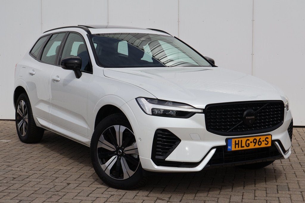 Volvo XC60 2.0 T6 Plug-in hybrid AWD Plus Dark, 12 maanden, Gebruikt, Euro 6, 4 cilinders
