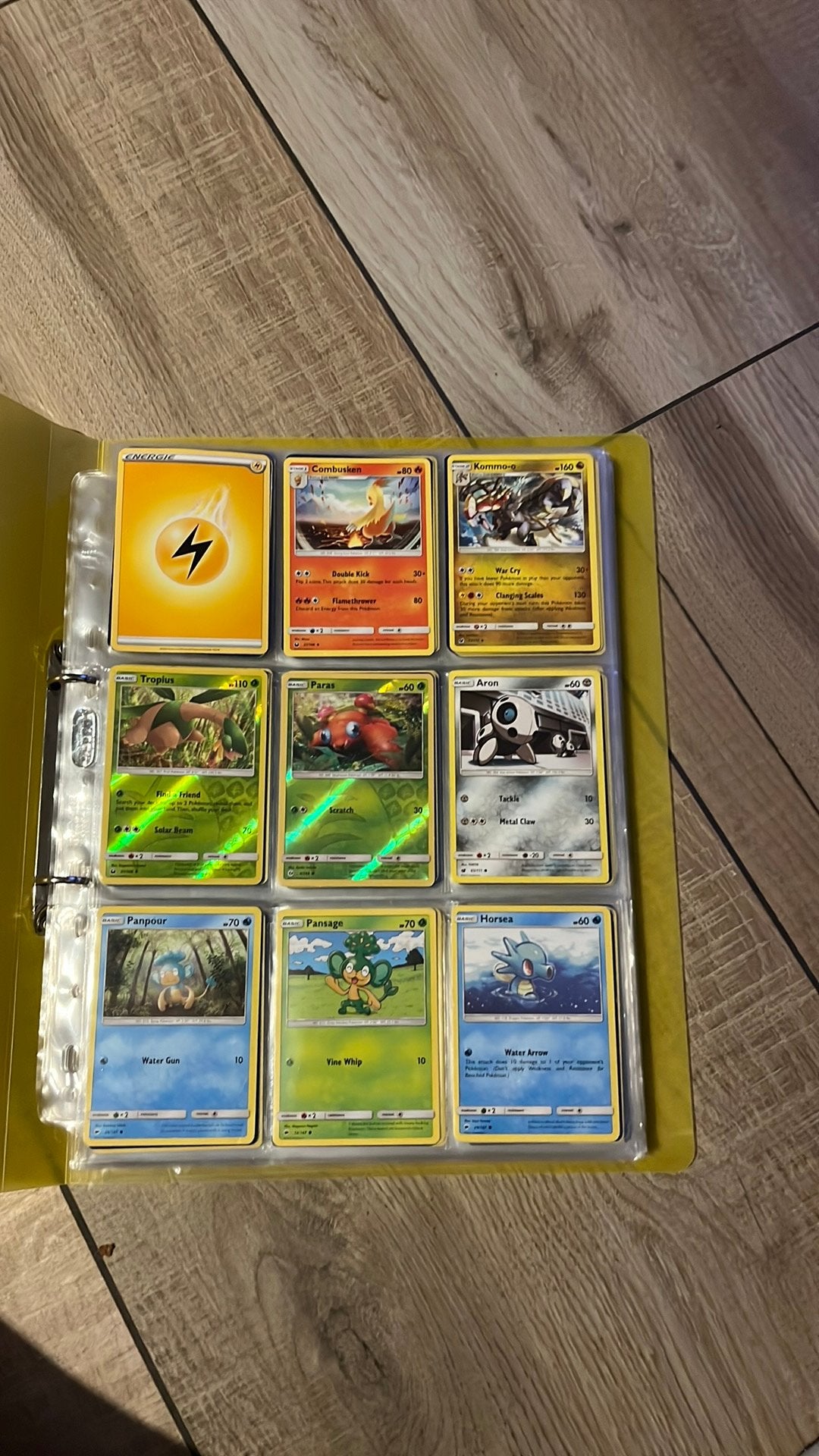 Boek vol pokémon kaarten 342 stuks., Ophalen of Verzenden, Zo goed als nieuw, Boek of Catalogus