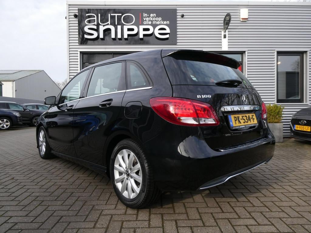 Mercedes-Benz B-klasse 180 Business Solution UNIEK! 14000 KM, Gebruikt, Euro 6, 4 cilinders, Grijs
