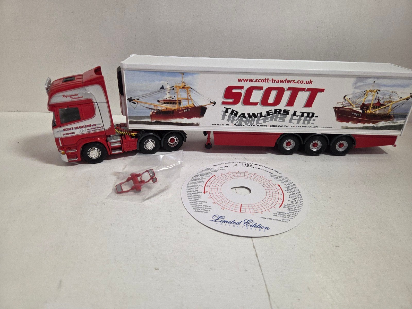Corgi Scania R Topline koeloplegger Scott Trawlers Ltd, Corgi, ., Ophalen of Verzenden, Zo goed als nieuw