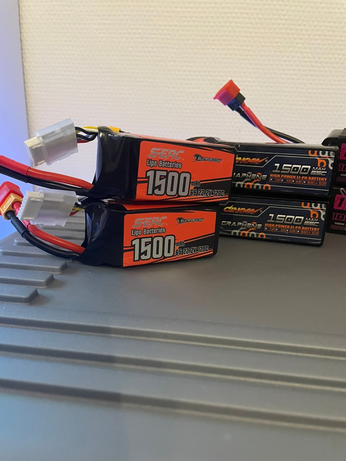 FPV LiPo Accu Set 4S/6S – 1500mAh + Battery Checker, Ophalen