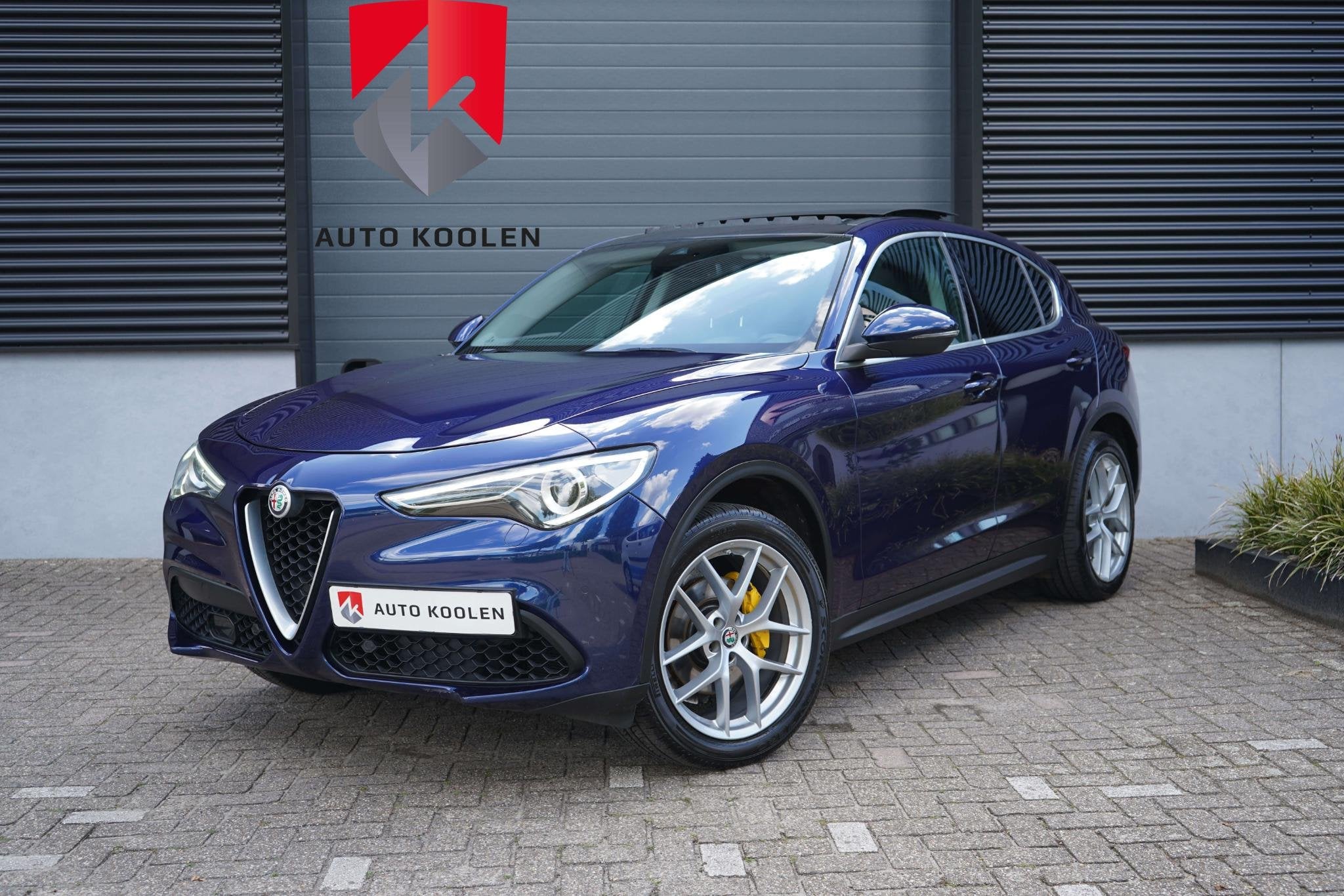 Alfa Romeo Stelvio 2.0 T AWD First Edition /Pano/20''/KEYLES, Auto's, Alfa Romeo, Automaat, Euro 6, 4 cilinders, Bedrijf