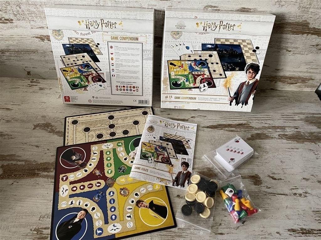 harry potter game compendium [s738], Hobby en Vrije tijd, Gezelschapsspellen | Bordspellen, Verzenden, Zo goed als nieuw