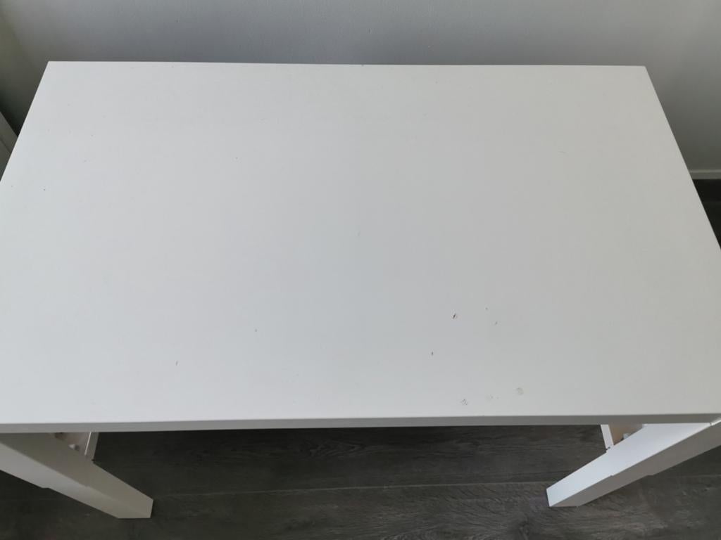 Ikea bureau Pähl, Huis en Inrichting, Bureaus, Ophalen, In hoogte verstelbaar, Gebruikt, IKEA