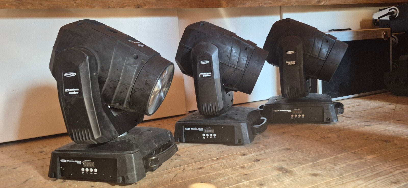 Showtec Phantom Series Moving Heads (3 stuks)