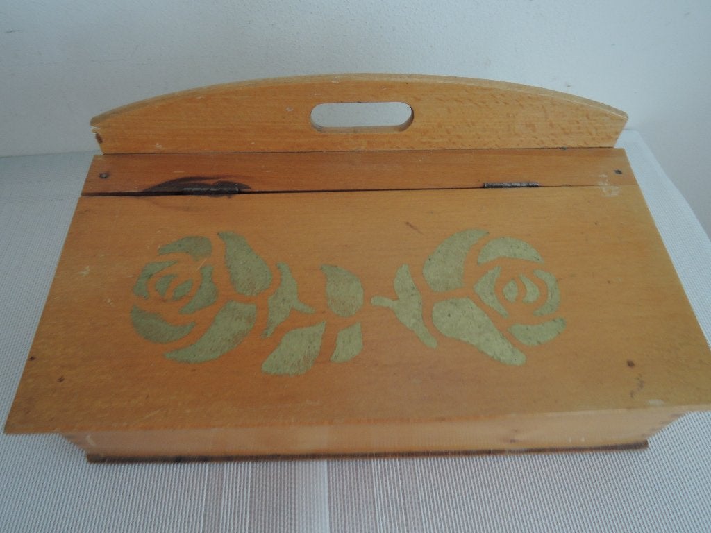 Ouderwetse kammen of schoenpoets kist, Minder dan 50 cm, Gebruikt, Minder dan 50 cm, Ophalen of Verzenden