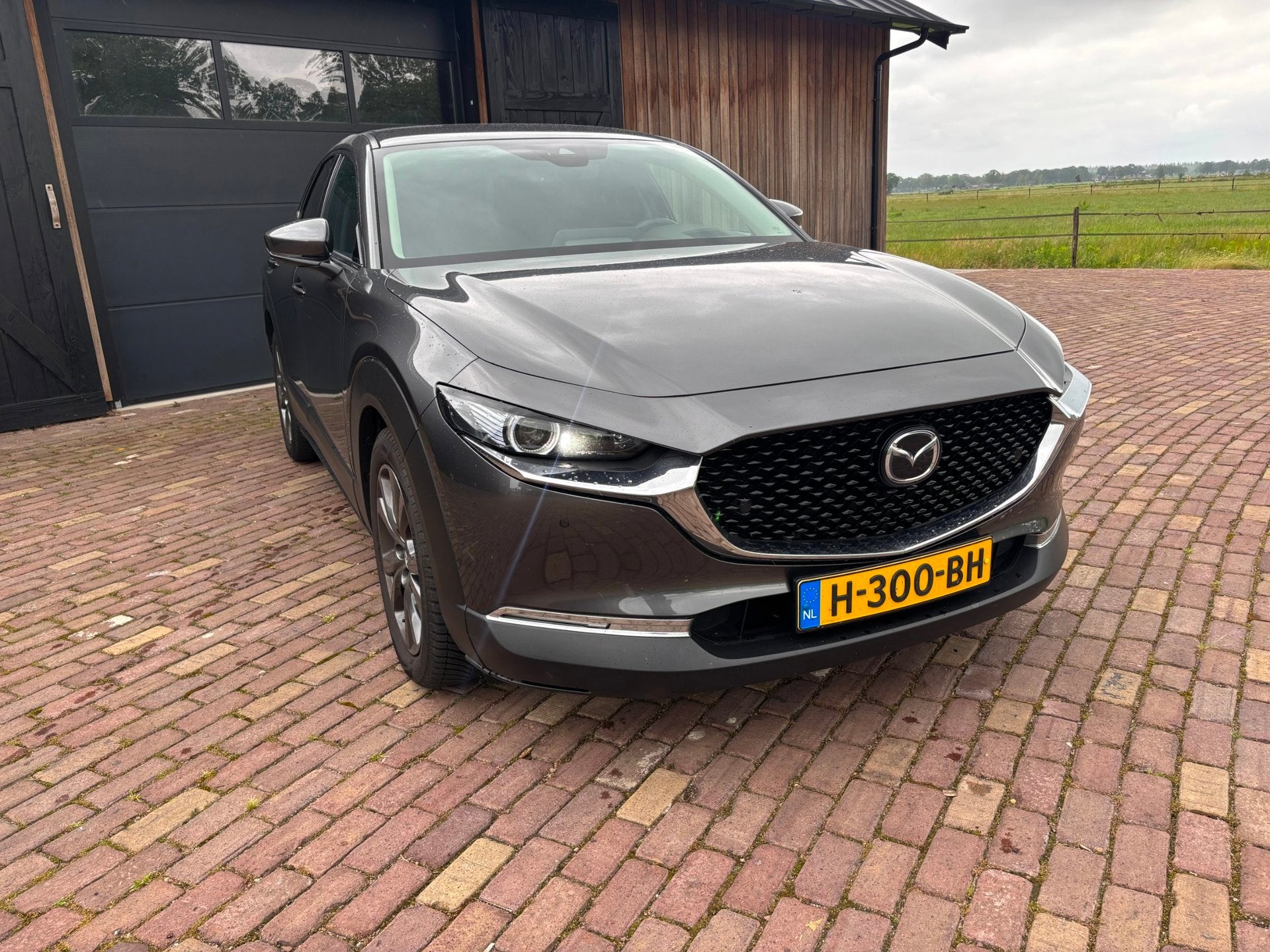Mazda CX-30 2.0 e-SkyActiv-X M Hybrid Luxury ,CAMERA ,HUD,ME, Auto's, Voorwielaandrijving, 1998 cc, Gebruikt, Euro 6