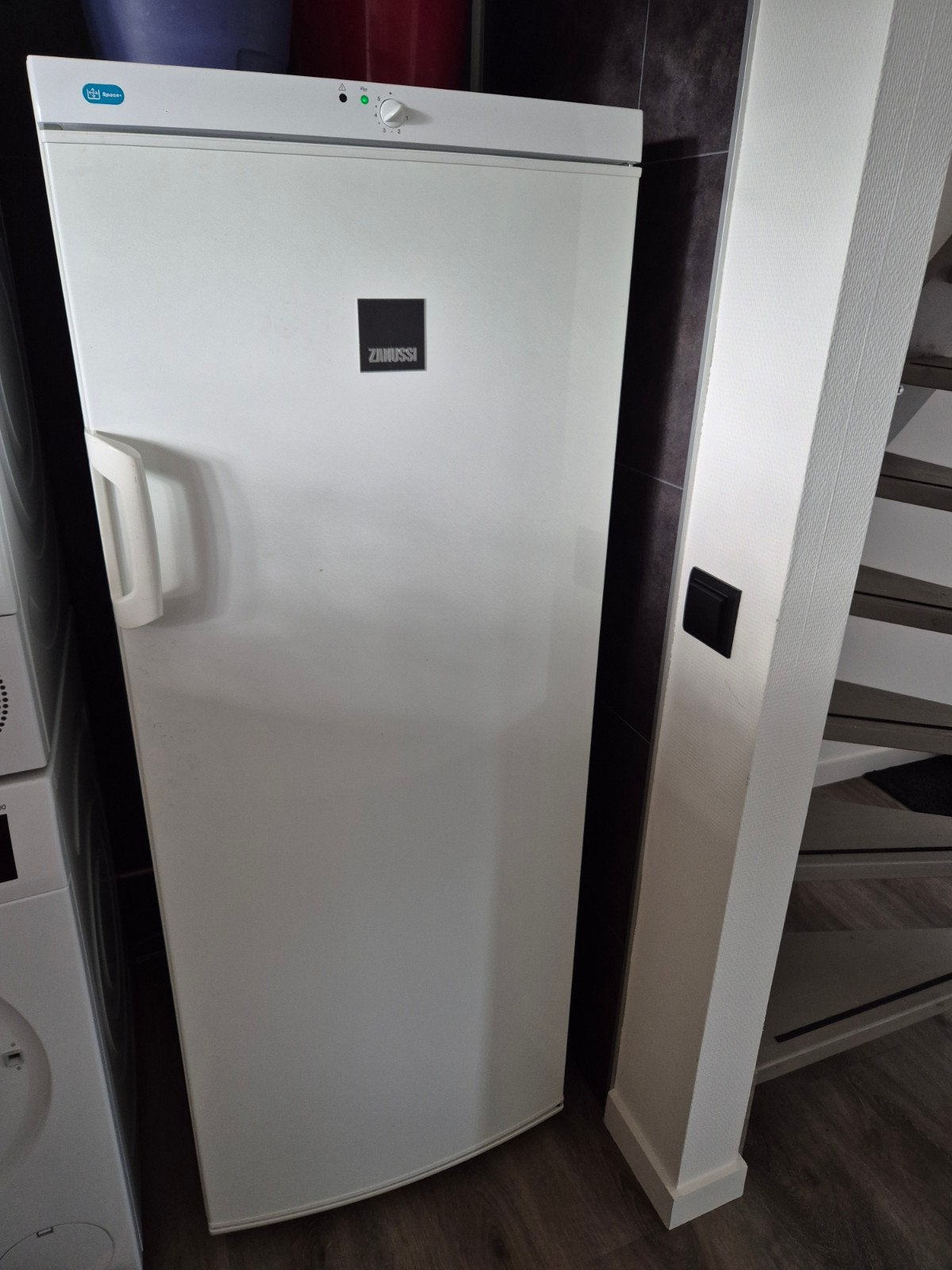 Zanussi diepvrieskast 4 lade en 2 kleppen, Witgoed en Apparatuur, Gebruikt, 140 tot 160 cm, Ophalen, Vrieskast