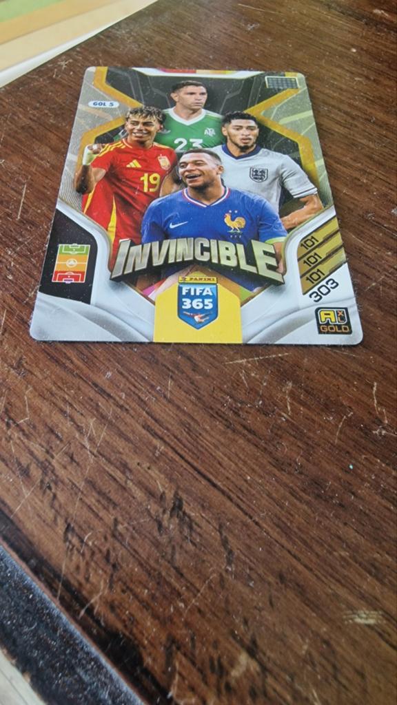 Panini invincible kaart 2026, Hobby en Vrije tijd, Stickers en Plaatjes, Ophalen of Verzenden, Nieuw, Plaatje