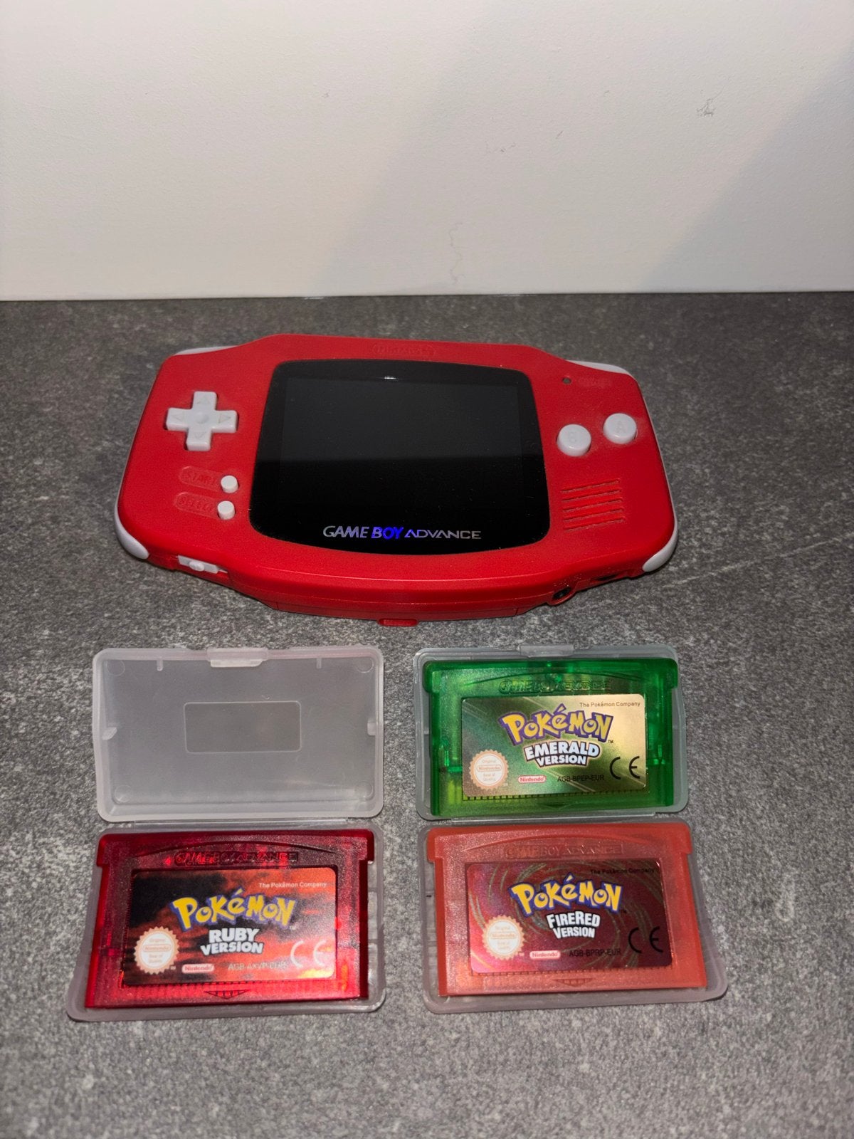 Game Boy Advance Rood met Pokémon games, Spelcomputers en Games, Ophalen of Verzenden, Zo goed als nieuw, Game Boy Advance, Met games
