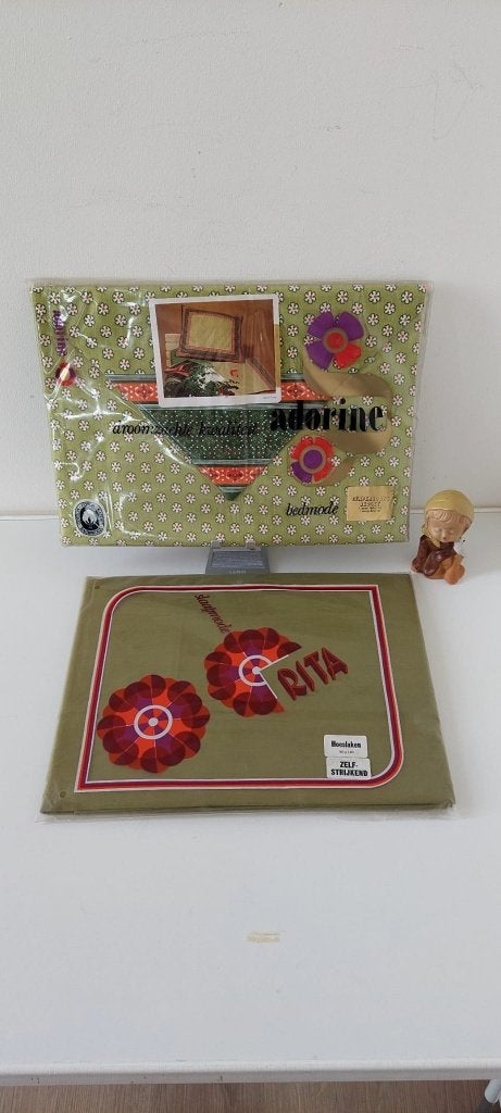 set 2 vintage beddengoed laken en hoeslaken jaren 70 - NIEUW, Eu, Eenpersoons, Eu, Hoeslaken of Sloop