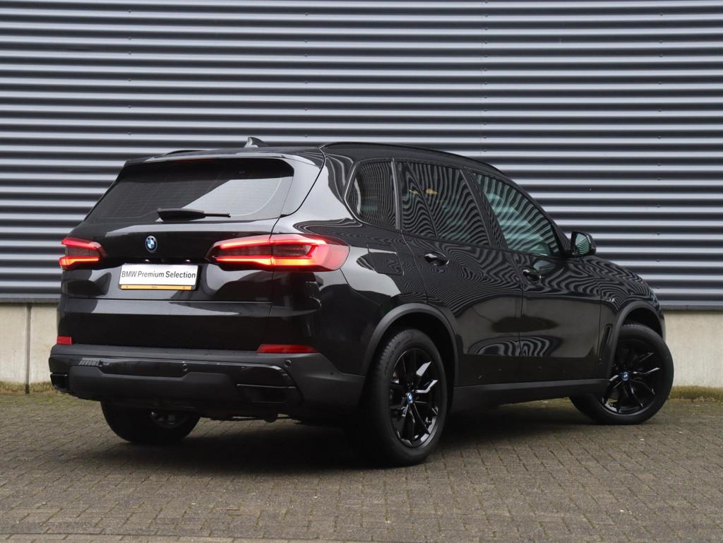 BMW X5 xDrive45e | High Executive | Panodak | Adaptive Cruis, Auto's, Stof, Gebruikt, 394 pk, Met garantie (alle)