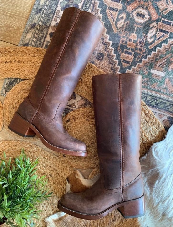 Buffalo campus boots 38 hoge cowboylaarzen retro blokhak, Kleding | Dames, Schoenen, Zo goed als nieuw, Hoge laarzen, Bruin, Ophalen of Verzenden