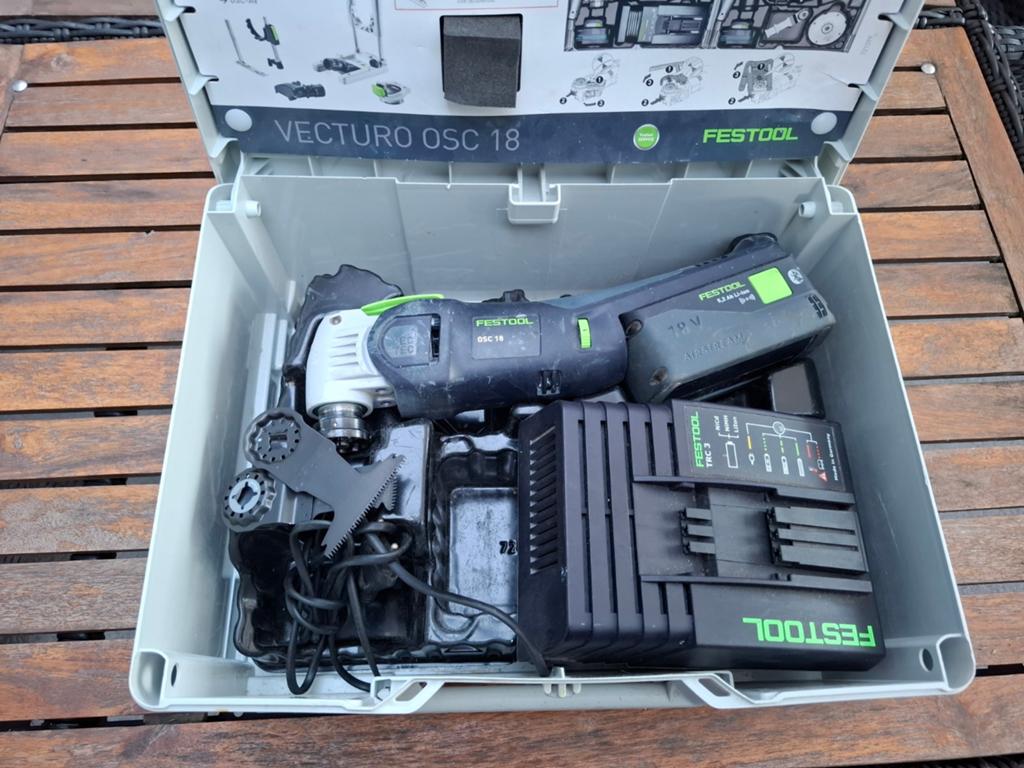 Festool 18v, Doe-het-zelf en Verbouw, Ophalen of Verzenden, Minder dan 600 watt, Decoupeerzaag, 30 tot 70 mm