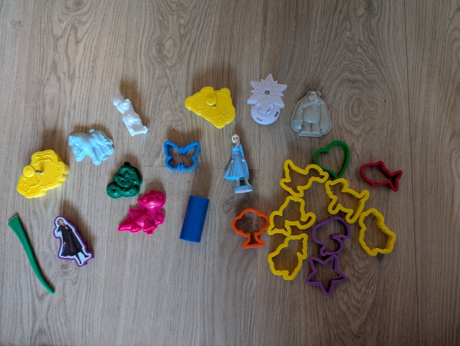 Diverse klei vormen, Ophalen of Verzenden, Zo goed als nieuw, Knutselen