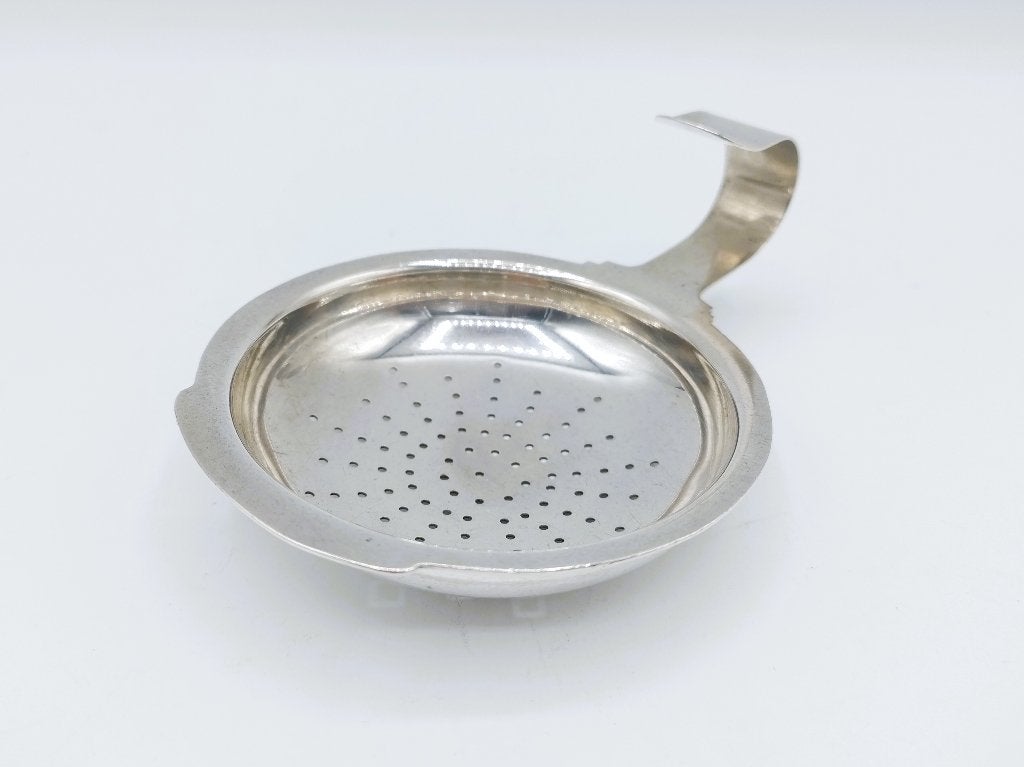 Zilveren theezeef, Fa. G.A.V. Geelen & Zn, Schoonhoven, 1942, Antiek en Kunst, Antiek | Goud en Zilver, Verzenden, Zilver