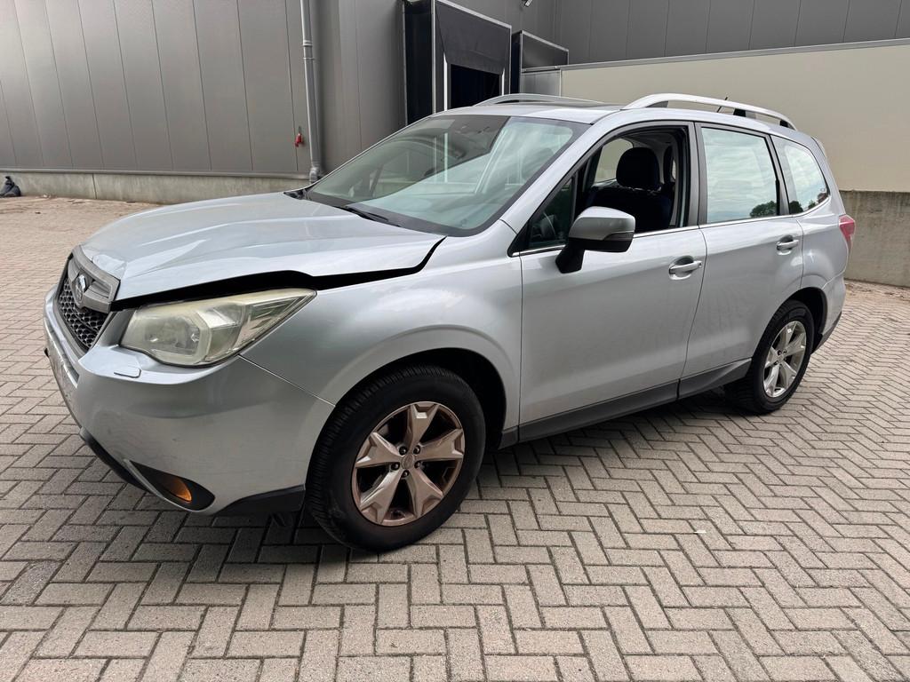 Subaru Forester 2.0 Luxury Plus, Auto's, Subaru, Bedrijf, Te koop, Forester, 4x4, ABS, Achteruitrijcamera, Airbags, Airconditioning