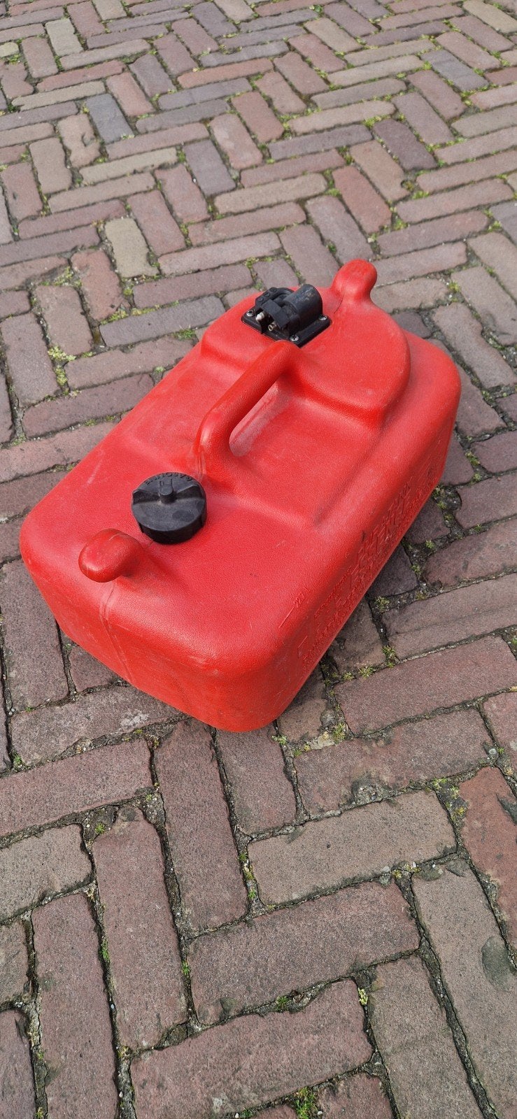 22 liter kunstof tank, Ophalen, Zo goed als nieuw, Motor en Techniek