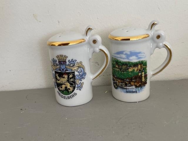 Peper en zout vaatjes. Heidelberg porselein. Bierpul ., Ophalen, Overige typen, Zo goed als nieuw, Overige stijlen