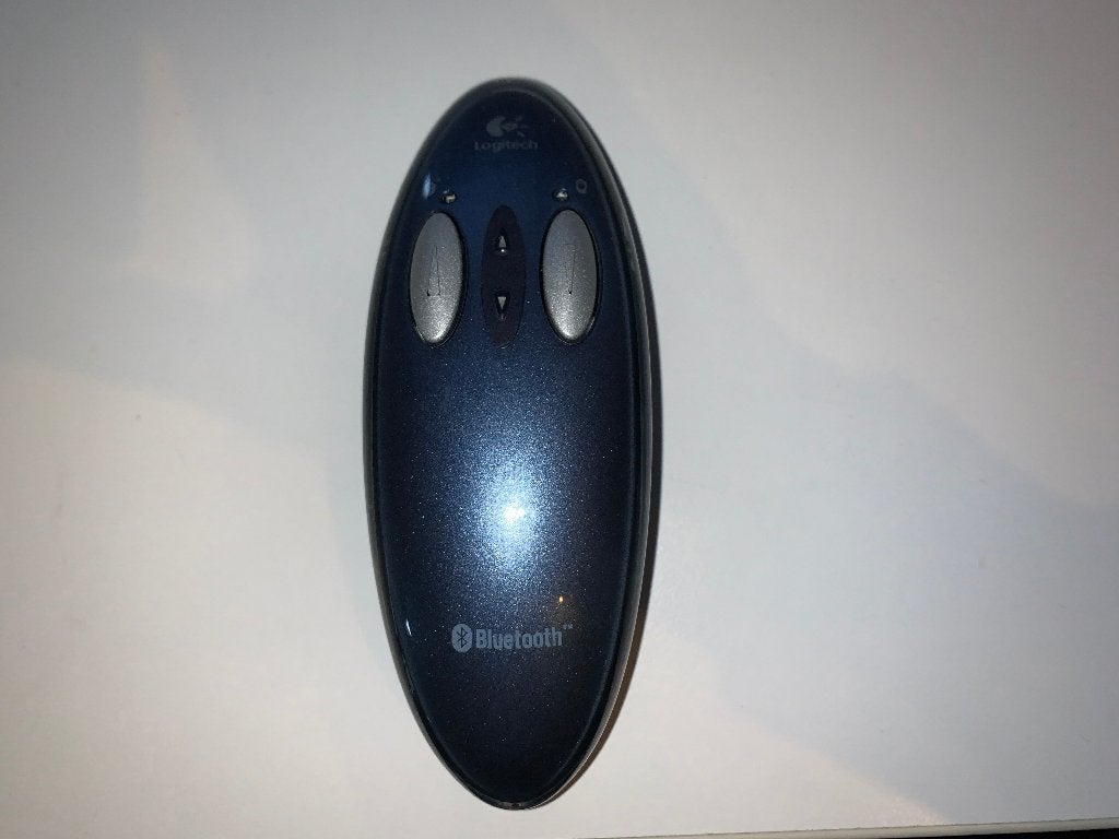 Logitech M-RU77 Bluetooth Wireless Presenter, Ophalen of Verzenden, Gebruikt
