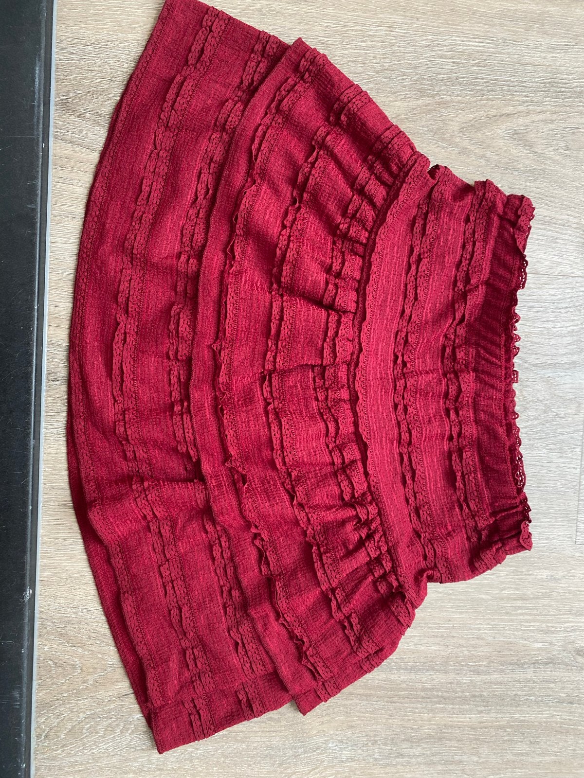 Rode tweedelige set: top en rokje, Kleding | Dames, Maat 38/40 (M), Nieuw, Ophalen of Verzenden, Boven de knie