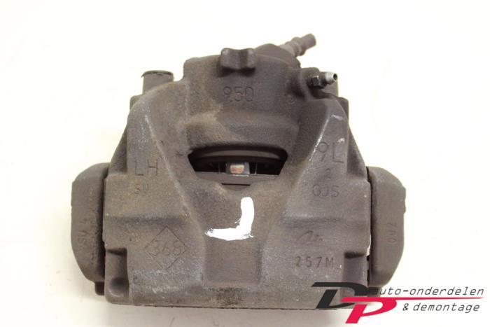Remklauw (Tang) links-voor van een Renault Megane, Gebruikt, -, Renault, -