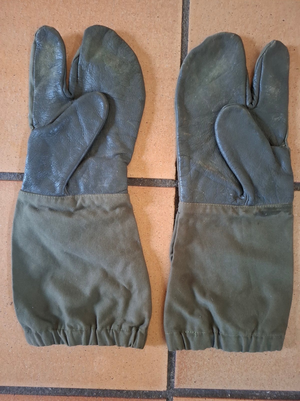Militaire wanten - Legerhandschoenen, Ophalen, Landmacht, Nederland, Kleding of Schoenen
