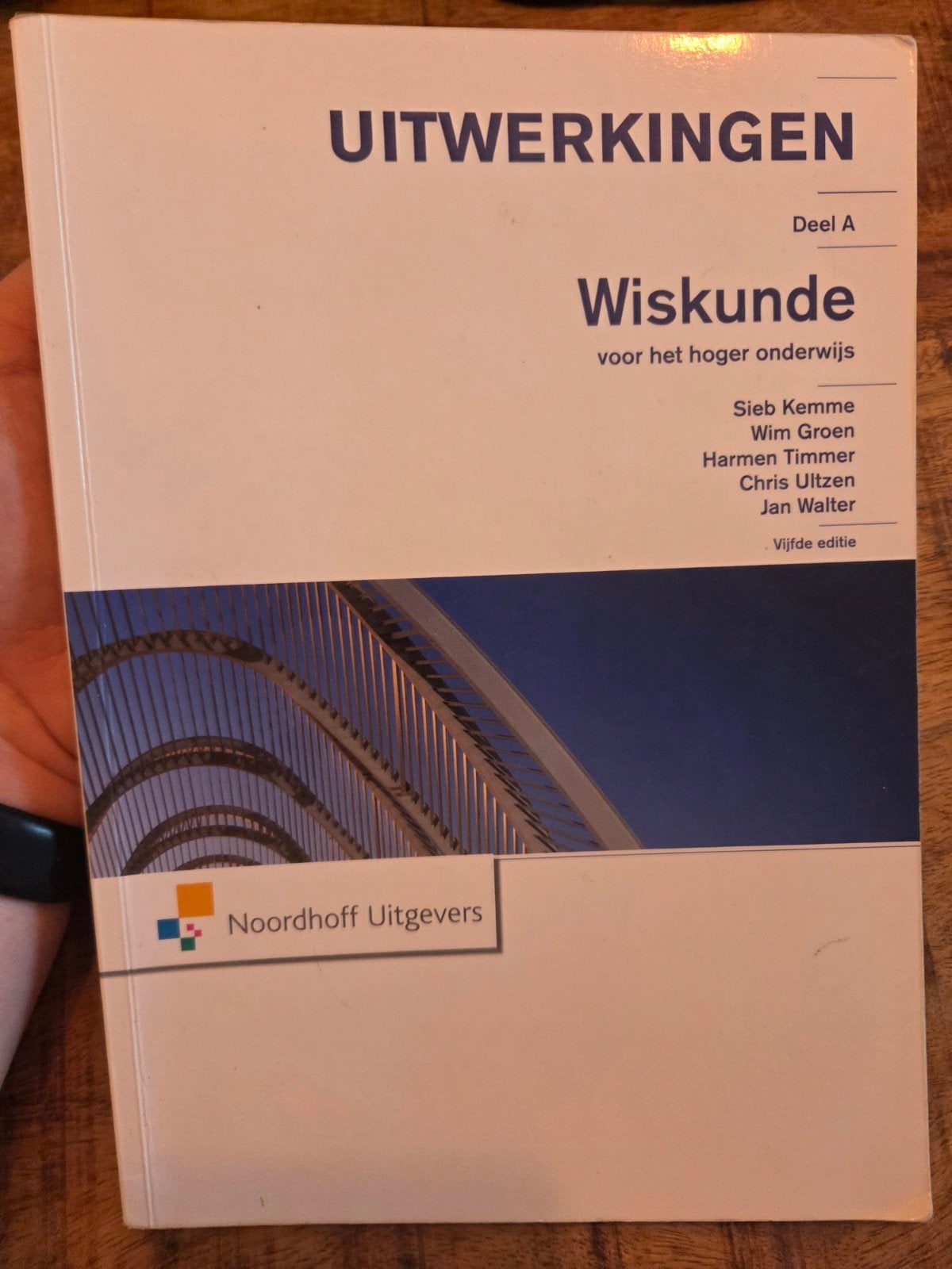 Uitwerkingen Wiskunde Hoger Onderwijs Deel A (5e editie), Boeken, Studieboeken en Cursussen, Zo goed als nieuw, Sieb Kemme, Wim Groen, Harmen Timmer, Chris Ultzen, Jan Walter
