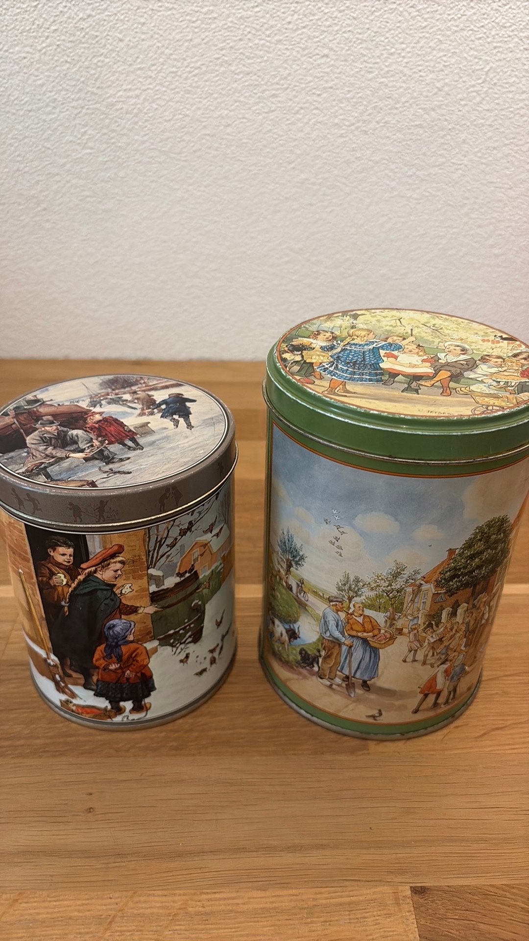 2 nostalgische trommels. Samen €. 6.-, Verzamelen, Blikken, Ophalen of Verzenden, Zo goed als nieuw, Overige