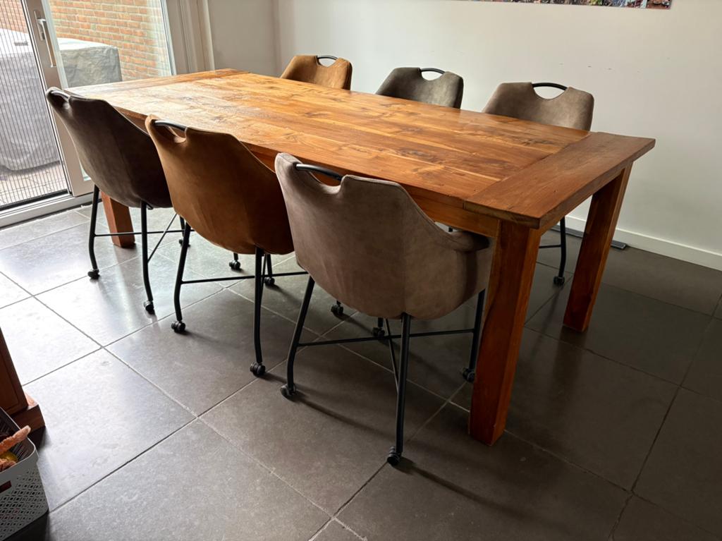 Robuuste teakhouten eettafel 238x99 cm (zonder stoelen), Ophalen, Gebruikt, Teakhout, 200 cm of meer