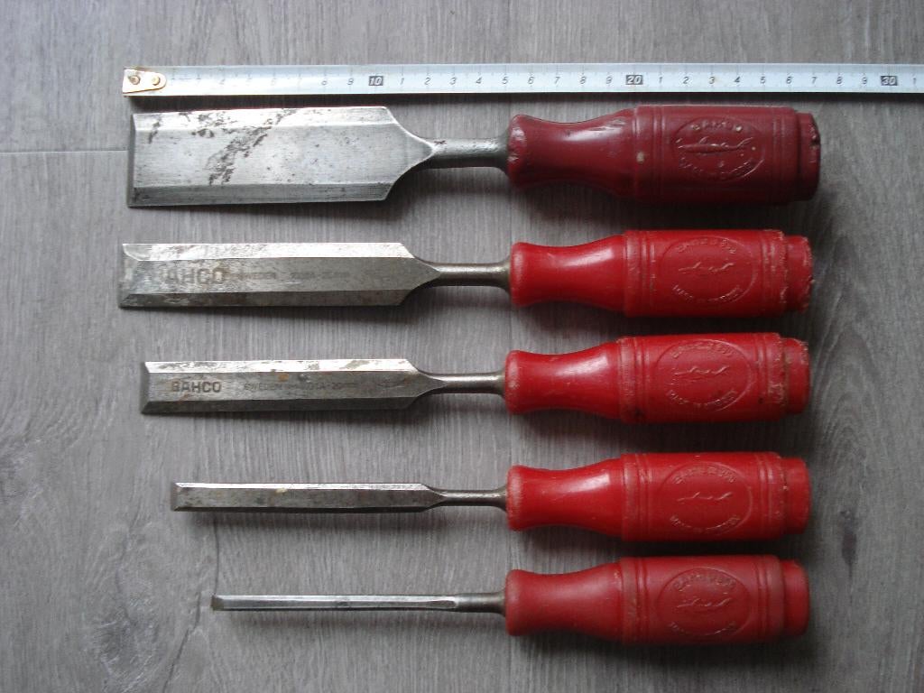5 Bahco oude beitels kijk meer oud gereedschap verzenden, Antiek en Kunst, Antiek | Gereedschap en Instrumenten, Ophalen
