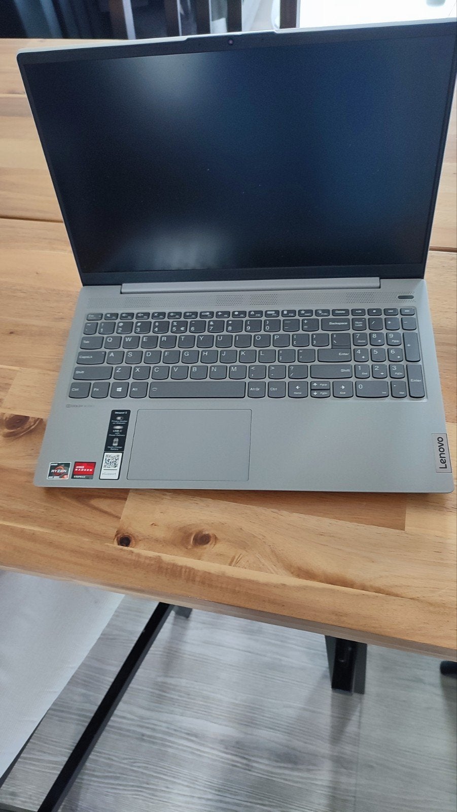 Lenovo Ideapad 5 15ARE05 voor onderdelen (moederbord kapot), Computers en Software, Ophalen of Verzenden, SSD, Niet werkend, AMD Ryzen 5 4000 Series