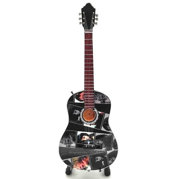 The Beatles foto collage  miniatuur gitaar 25cm mini guitar, Info@deconoord.nl, Deco Noord, Nieuw, Ophalen of Verzenden