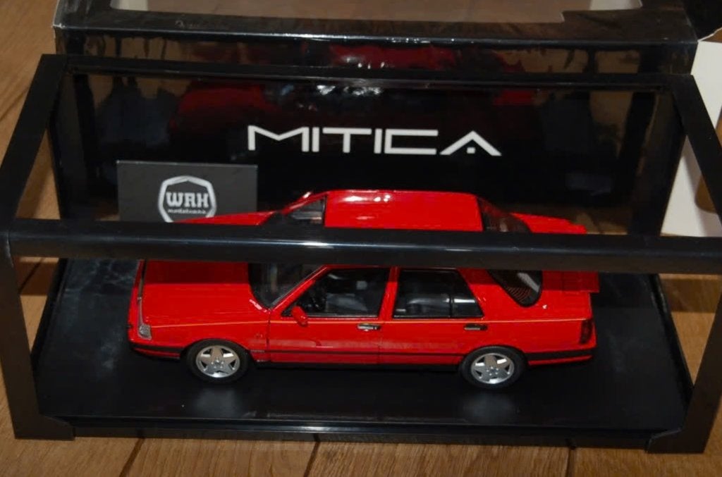1:18 LANCIA THEMA 8.32 FERRARI red Mitica in box TOP! WRH, Verzenden, Zo goed als nieuw, Auto, Overige merken