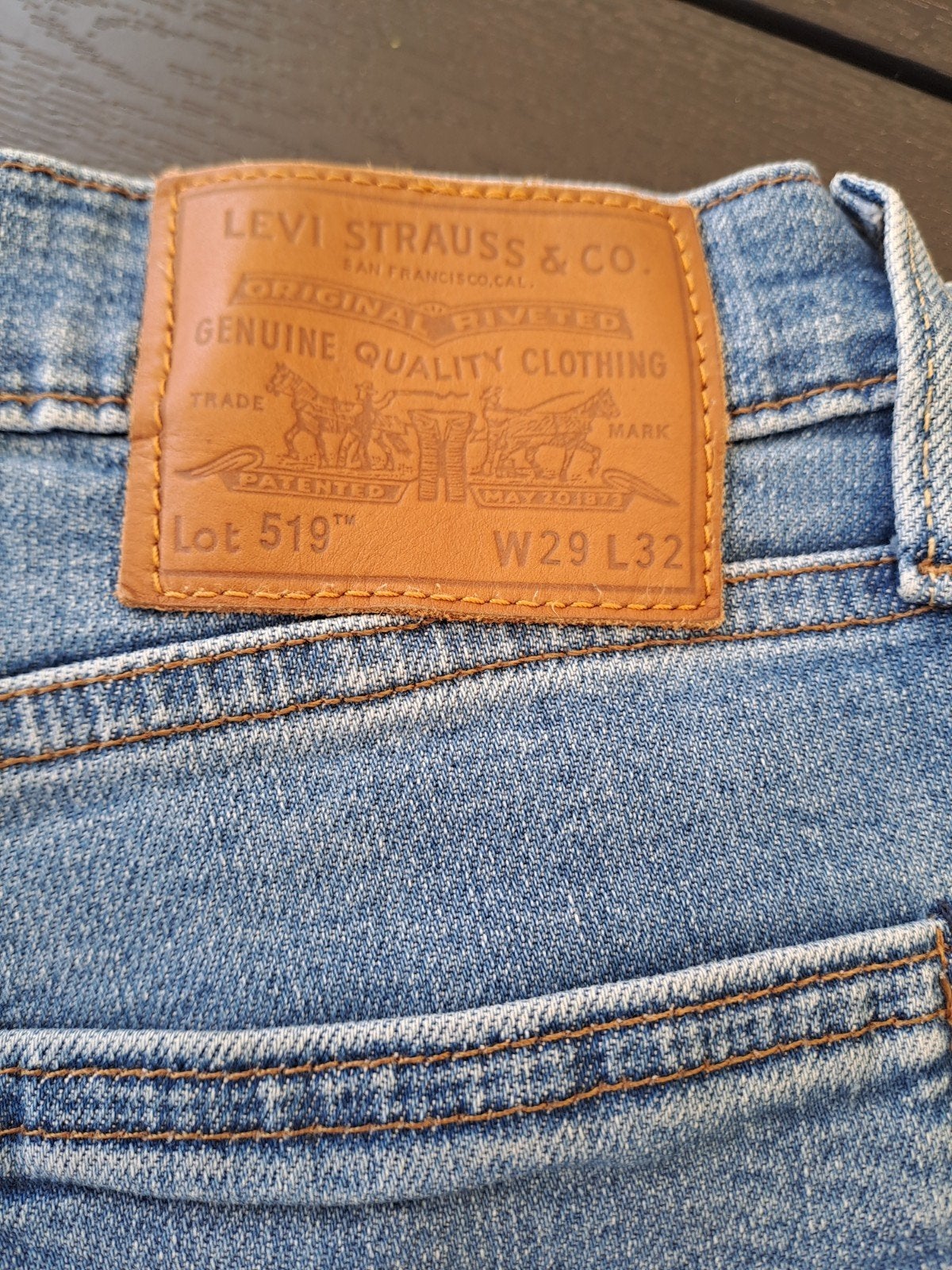 Levi's 519 Slim Fit Jeans - W29 L32 bijna nieuw, Levi's, W32 (confectie 46) of kleiner, Zo goed als nieuw, Verzenden