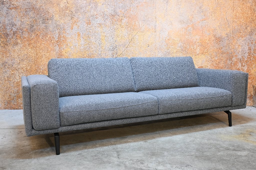 ZGANieuw schitterende stoffen Leolux Bellice design bank, Leolux, Leolux, Driepersoons, 75 tot 100 cm