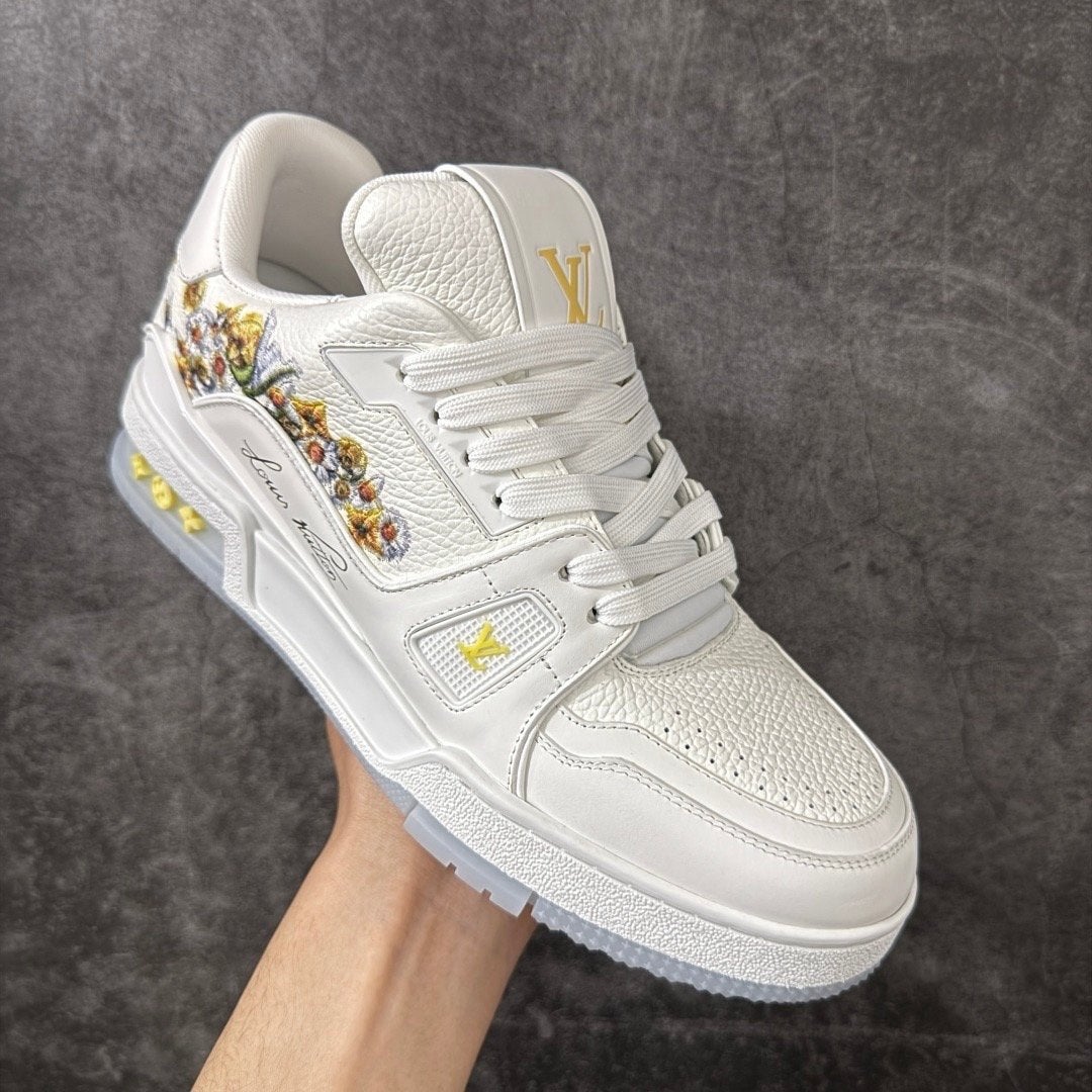Louis Vuitton LV Trainer Sneakers Lente 2026 Bloem Borduurwe, Ophalen, Nieuw, Wit, Sneakers of Gympen
