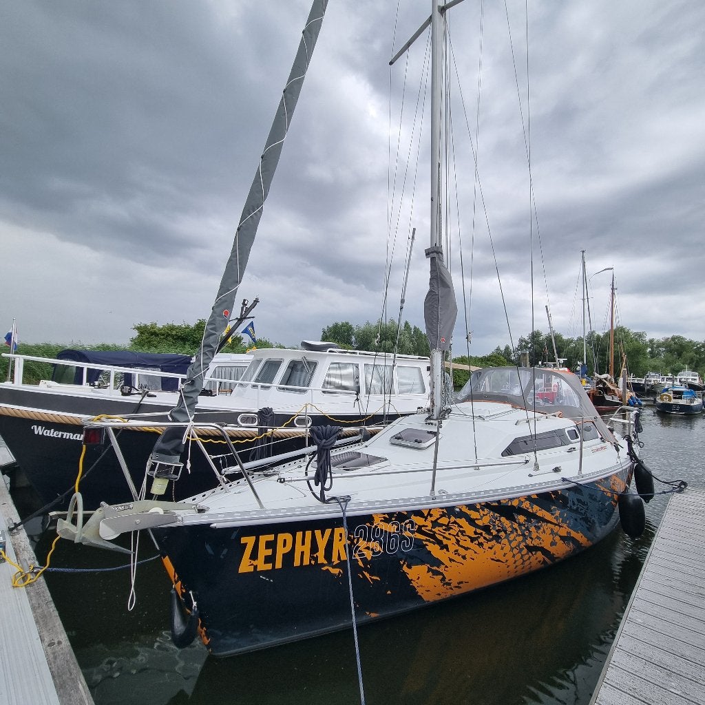 Zeiljacht Zephyr, Watersport en Boten, Gebruikt, Binnenboordmotor, Diesel, 115 cm