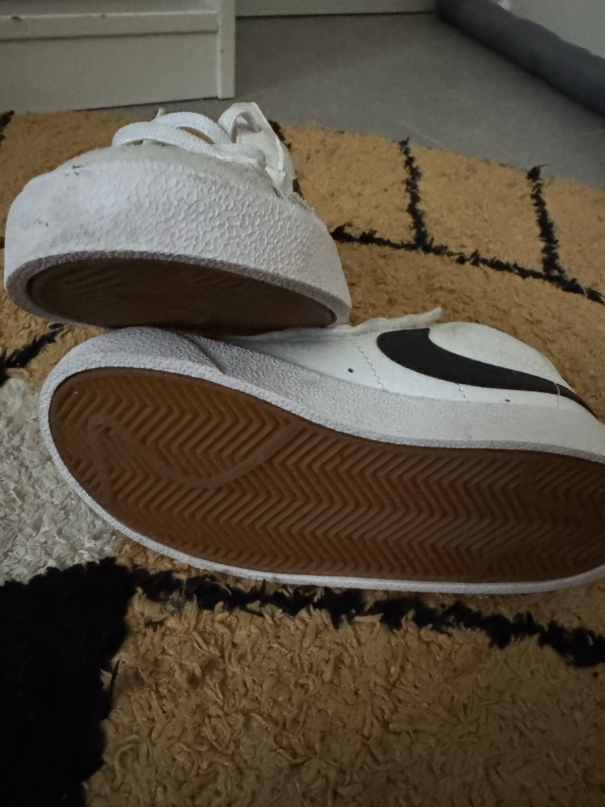 Nike Blazer Low '77 VNTG sneakers voor kinderen, Kinderen en Baby's, Ophalen of Verzenden, Gebruikt, Jongen of Meisje, Schoenen