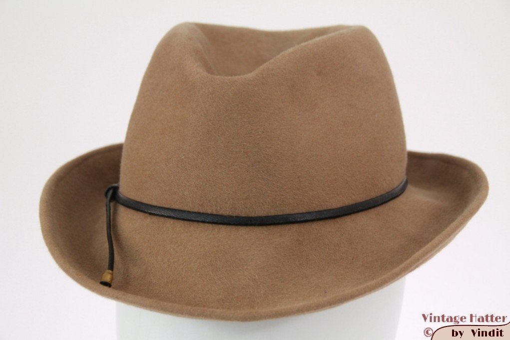 Vintage Dames gleufhoed beige 55 = S tot XS gratis verzenden, Kleding | Dames, Ophalen of Verzenden, Gedragen, 55 cm (S, 6⅞ inch) of minder