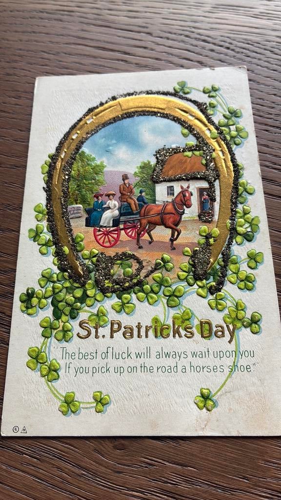 St.Patricks day.Mooie reliefkaart.Paardenwagen,goud,klaver 4, Ophalen of Verzenden, Voor 1920, Gelopen