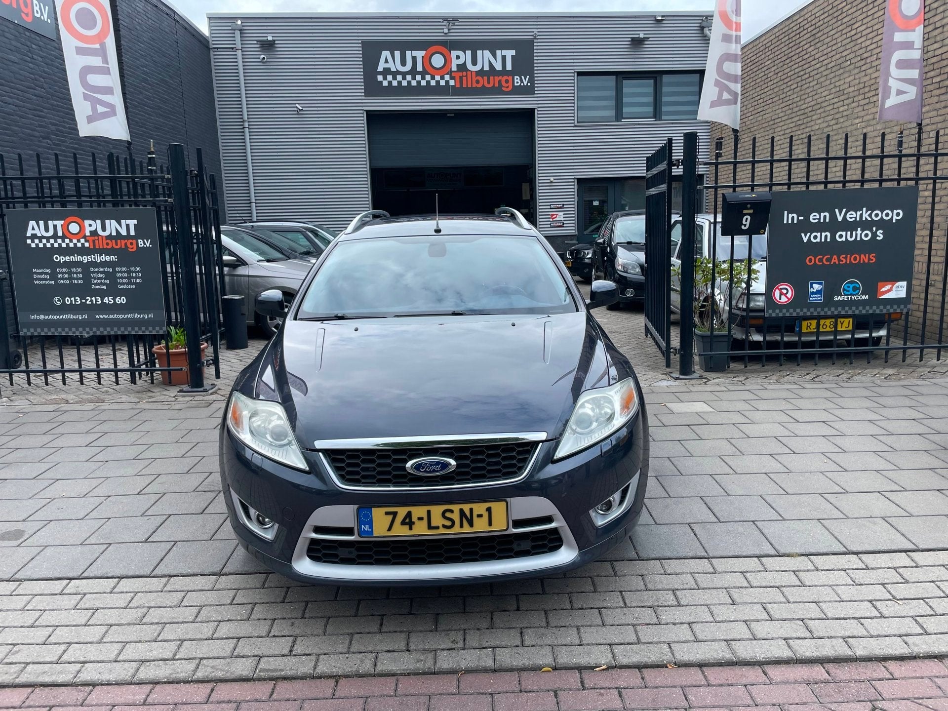 Ford Mondeo Wagon 2.5-20V Titanium Trekhaak Airco PDC NAP AP, Auto's, Voorwielaandrijving, Mondeo, Leder en Stof, 2521 cc