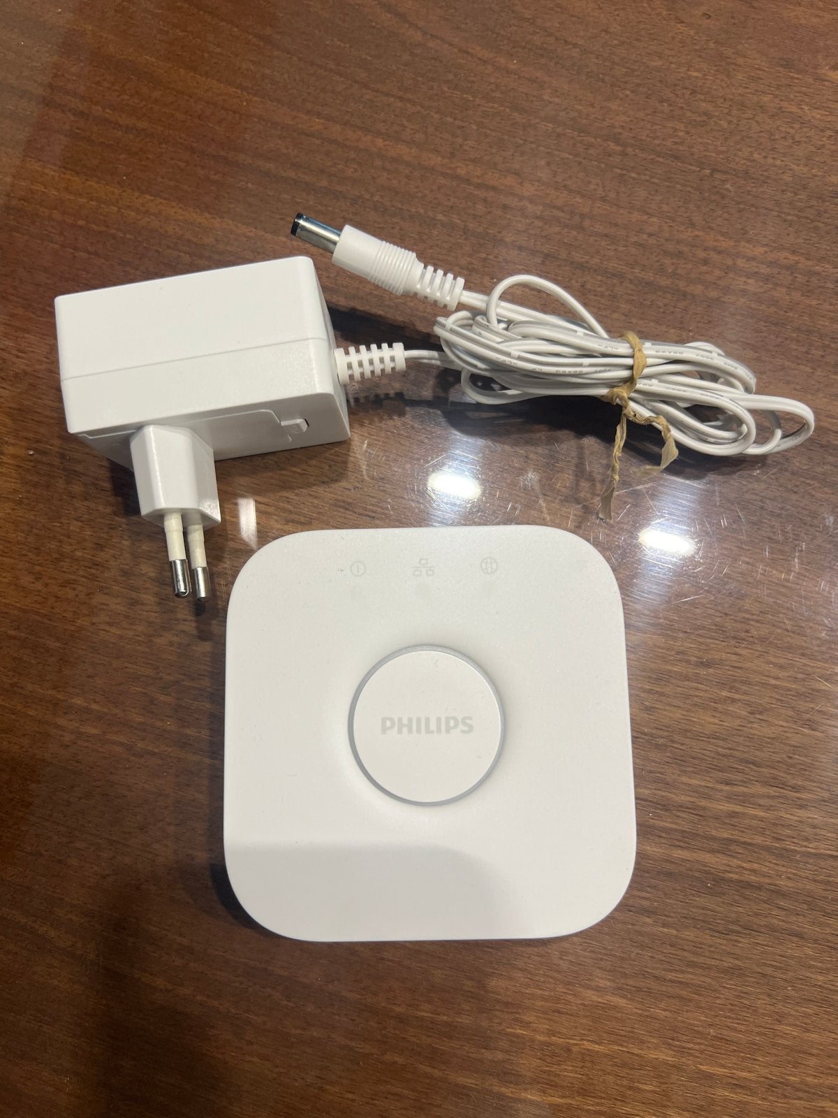 Philips Hue Bridge v2, Ophalen of Verzenden, Zo goed als nieuw, Minder dan 50 cm