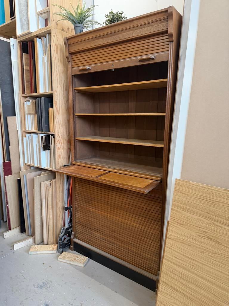 Rolluikenkast, Met plank(en), Gebruikt, 200 cm of meer, Eikenhout
