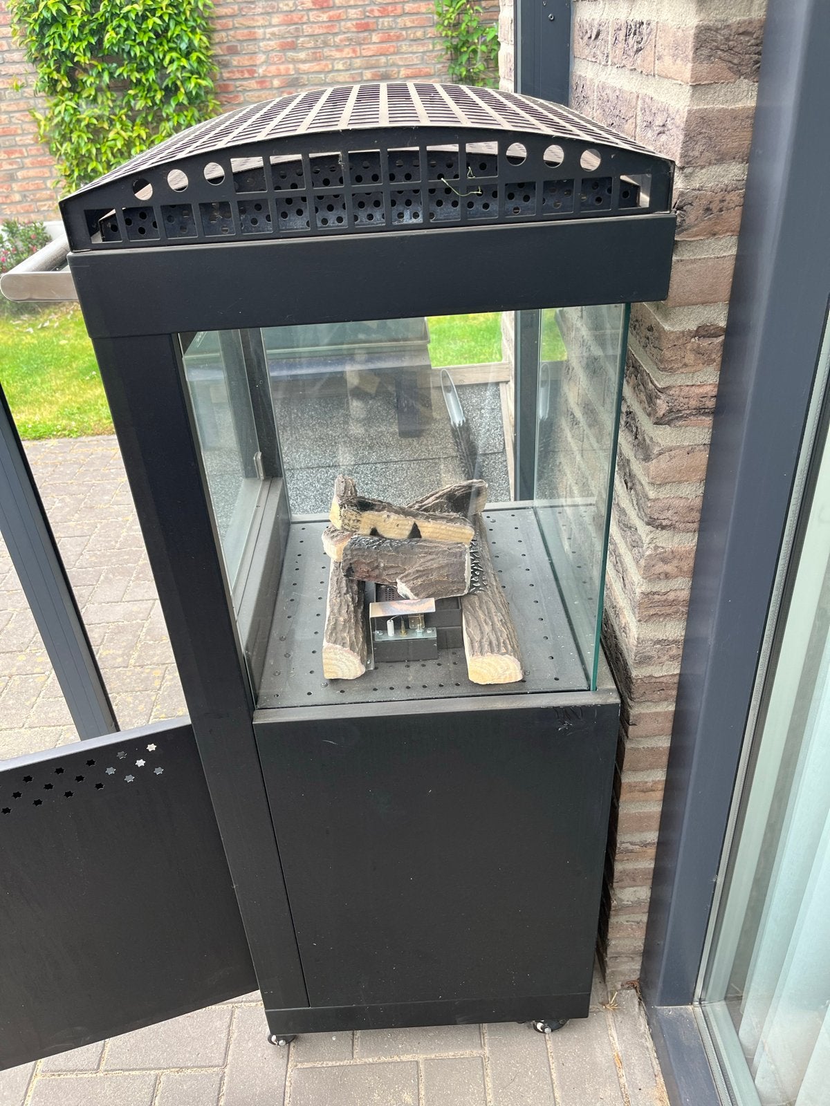 Sfeervolle Buitenkachel op Gas - Terrasverwarmer, Tuin en Terras, Tuinhaarden, Ophalen, Gebruikt