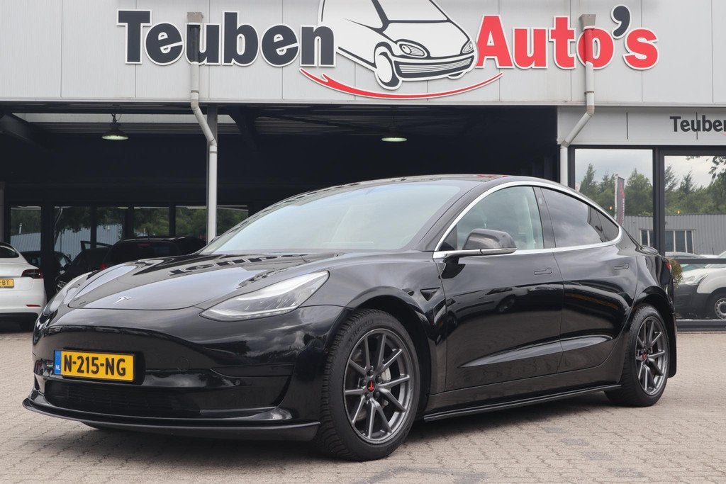Tesla Model 3 Standard RWD Plus 60 kWh | Full Self-Driving C, Auto's, Tesla, Automaat, 238 pk, Gebruikt, Zwart
