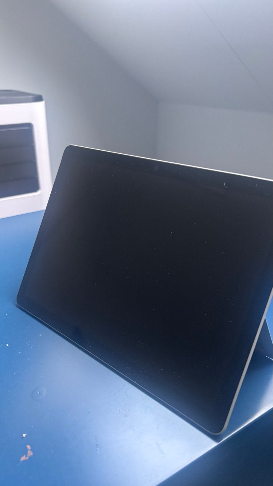 Microsoft Surface Go 3 + bijbehorende oplader., Computers en Software, Windows Tablets, Gebruikt, 64 GB, Wi-Fi, Ophalen