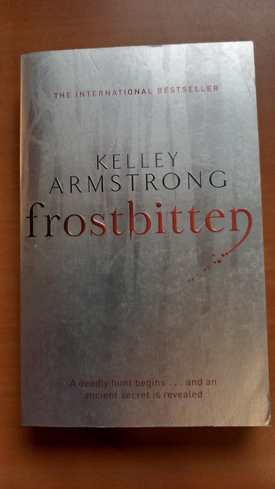 Frostbitten - Kelley Armstrong (Engels), Ophalen of Verzenden, Gelezen, Kelley Armstrong